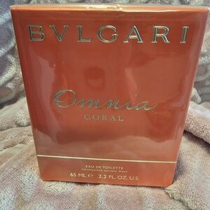 Bulgari Omnia Coral Eau de Toilette - Bold Coral Red